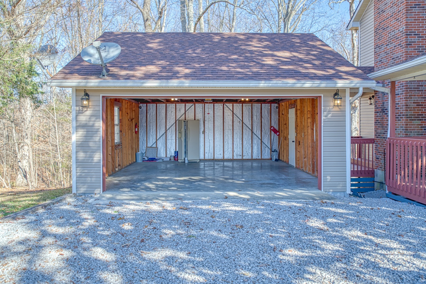 1770 Post Oak Road Cookeville, TN 38506 - Photo 30 of 39 2 CAR MAIN LEVEL GARAGE WITH NEW VINYL SIDING