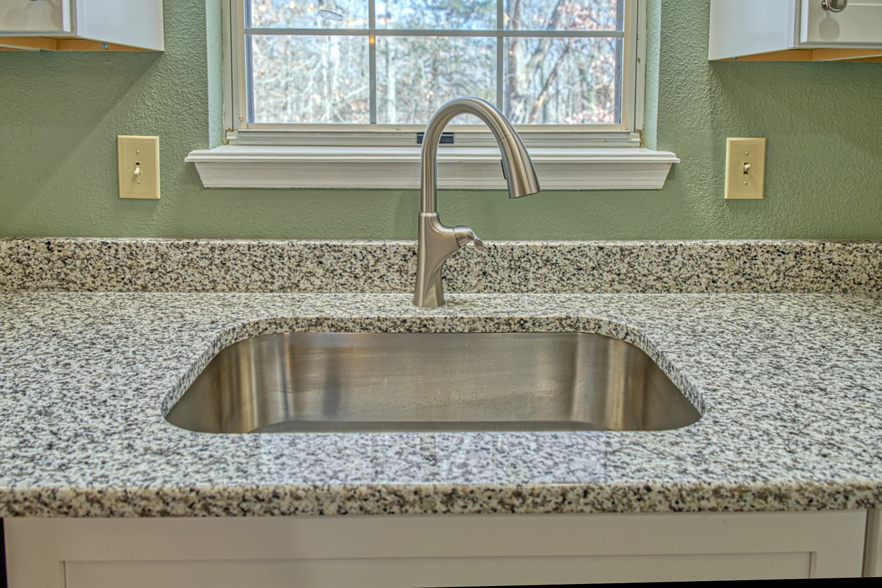 GRANITE COUNTERS