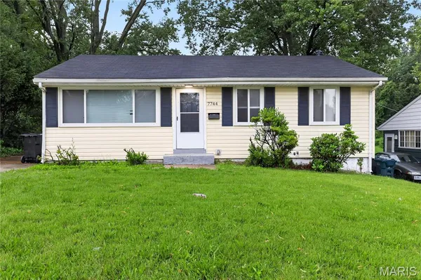 $84,900 | 7744 Ellington Drive, St. Louis, MO 63121
