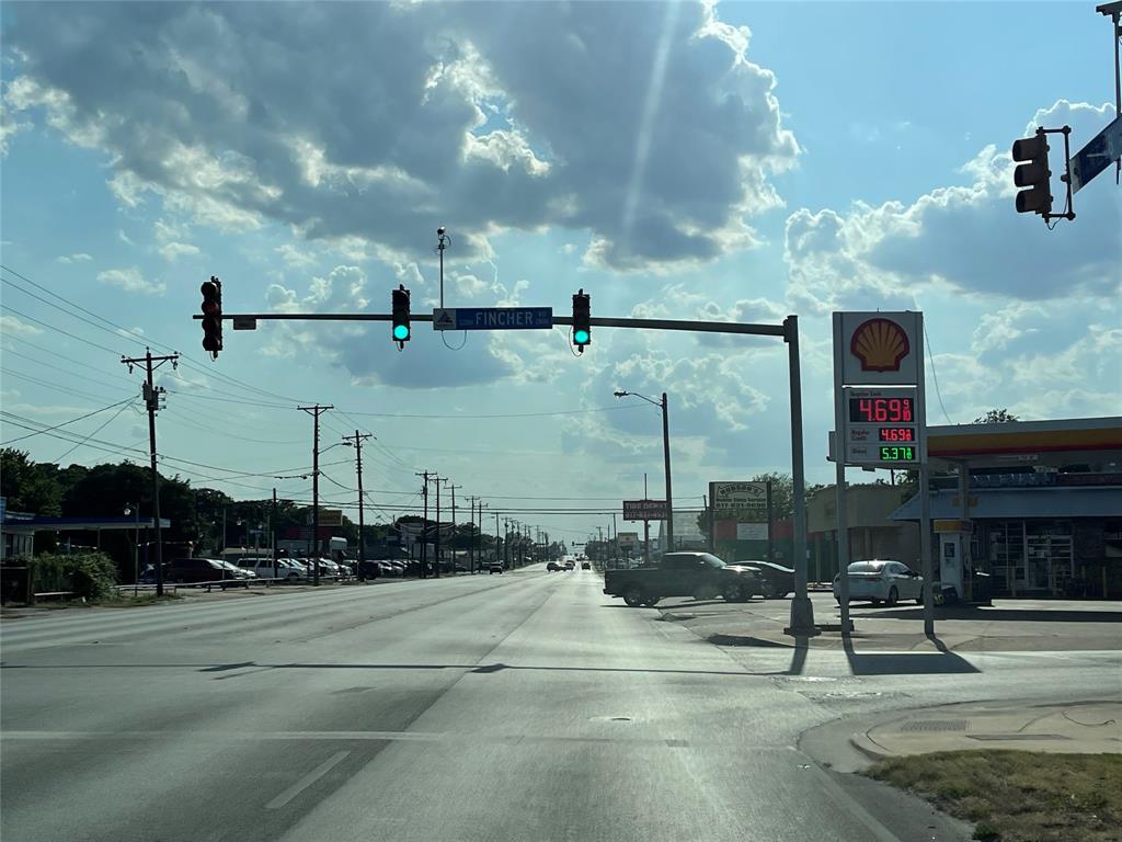 2810 Fincher Road Haltom City, TX 76117 - Photo 8 of 8