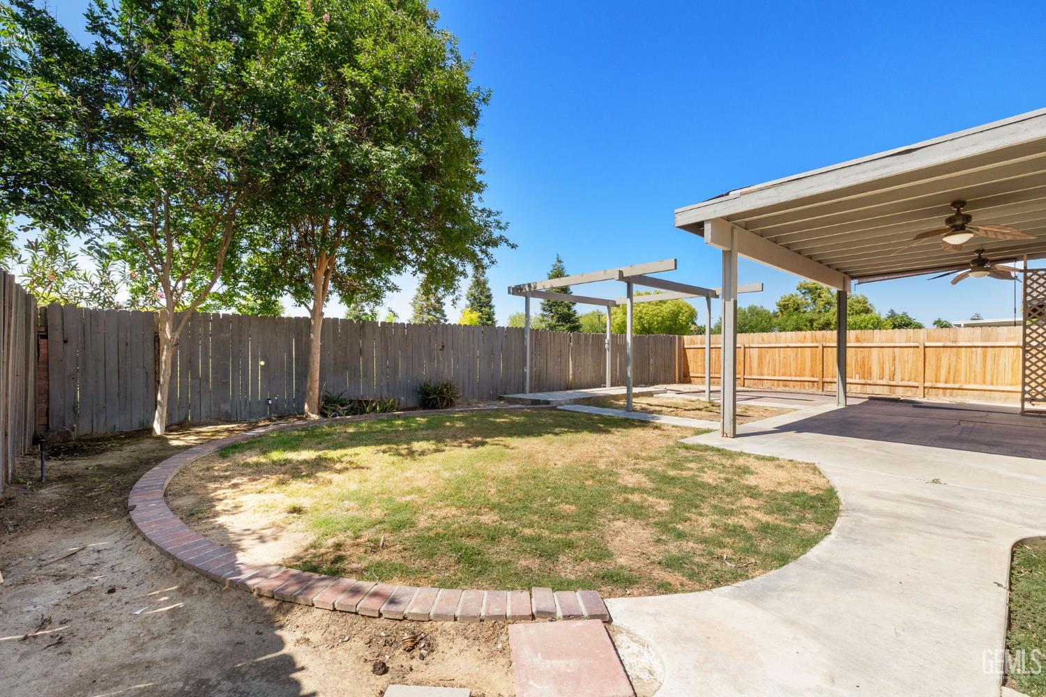 Undisclosed Address Bakersfield, CA 93312 - Photo 33 of 35