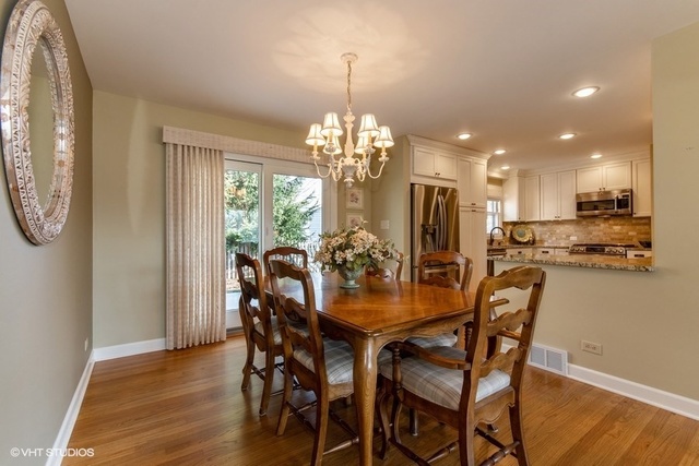 26W336 Jewell Road Winfield, IL 60190 - Photo 3 of 14