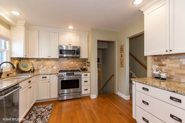 26W336 Jewell Road Winfield, IL 60190 - Photo 4 of 14