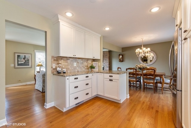 26W336 Jewell Road Winfield, IL 60190 - Photo 5 of 14