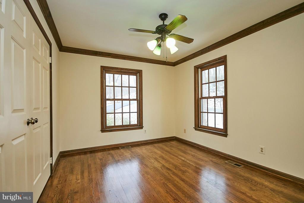1712 Besley Road Vienna, VA 22182 - Photo 14 of 30 Bedroom