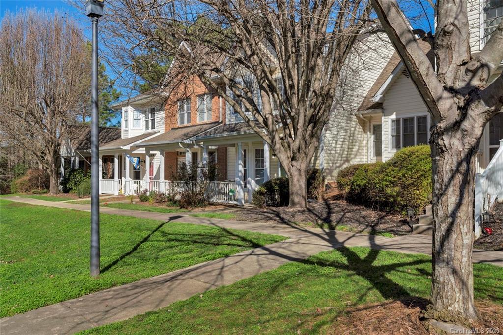 606 Stone Village Drive Fort Mill, SC 29708 - Photo 4 of 27