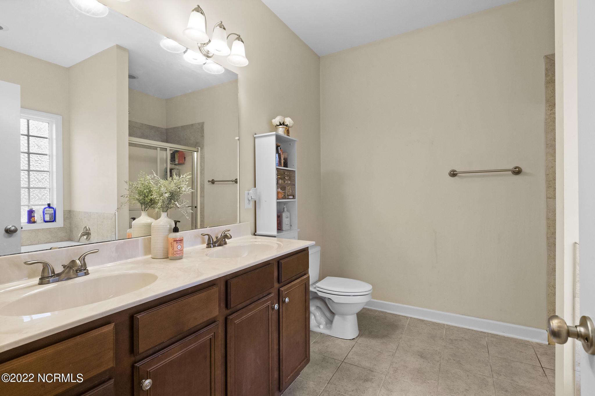 306 Little Rabbit Way Jacksonville, NC 28540 - Photo 18 of 29 IMG_4566
