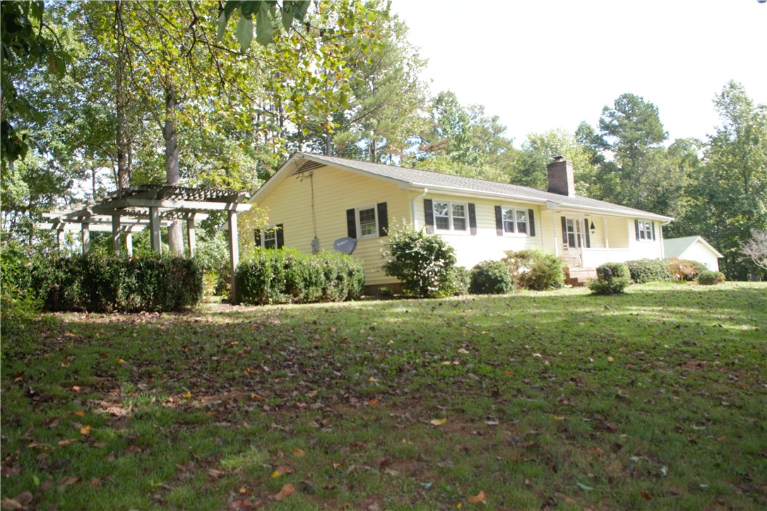 457 Old Fox Squirrel Ridge Road, Unit PICKENS Pickens, SC 29671 - Photo 2 of 24