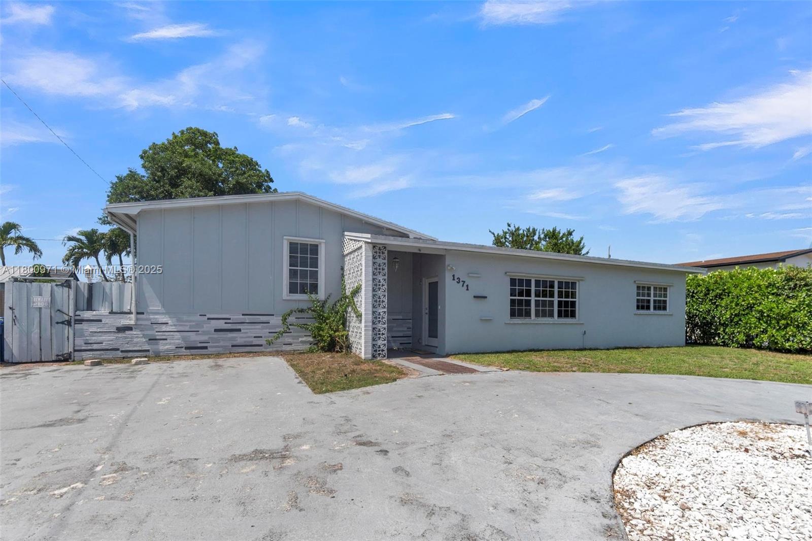 1371 Northwest 198th St  