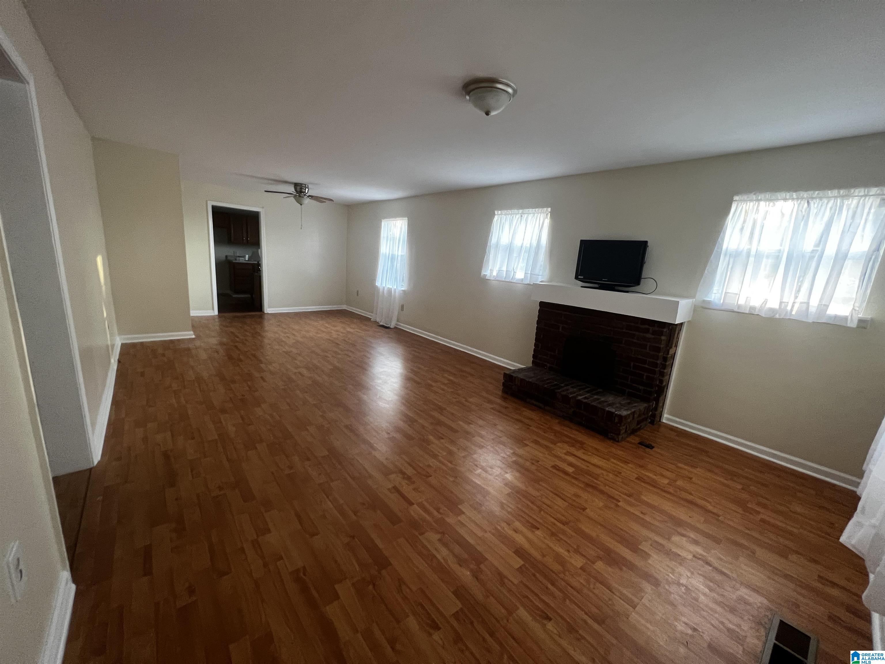 3921 Rutledge Avenue Southwest Birmingham, AL 35221 - Photo 2 of 18 Gallery Image 2