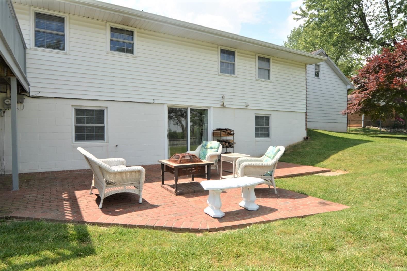 3188 Nester Hills Road Newburgh, IN 47630 - Photo 4 of 30