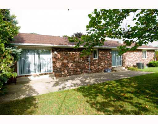 55922 Buckeye Road Mishawaka, IN 46545 - Photo 11 of 12 Gallery Image 11