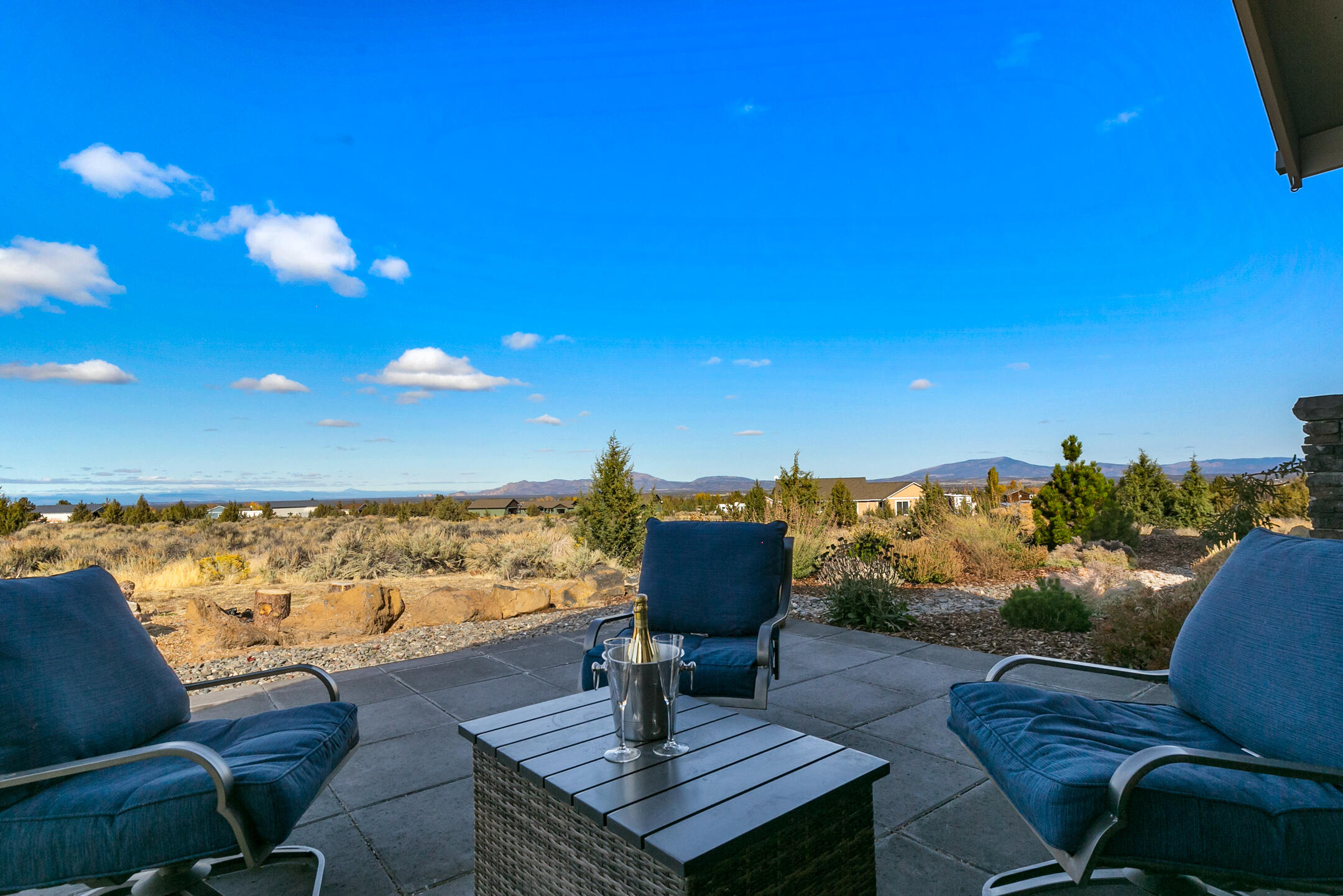 8854 Southwest Copley Road Powell Butte, OR 97753 - Photo 6 of 38 Back patio