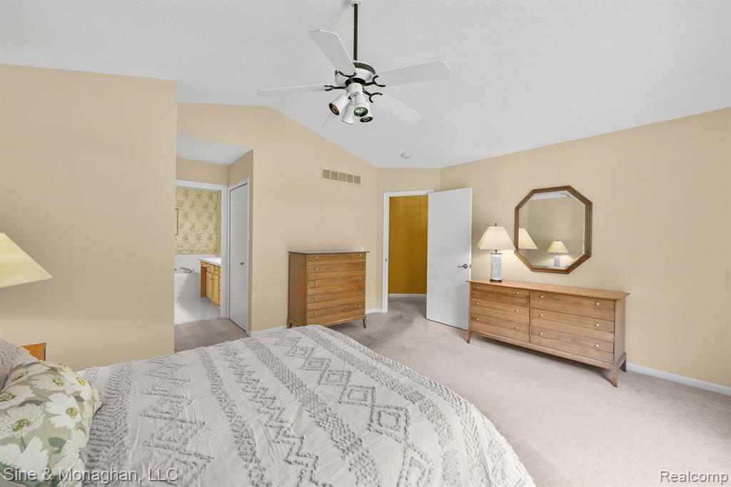 35595 Court Ridge Court Farmington Hills, MI 48335 - Photo 25 of 39
