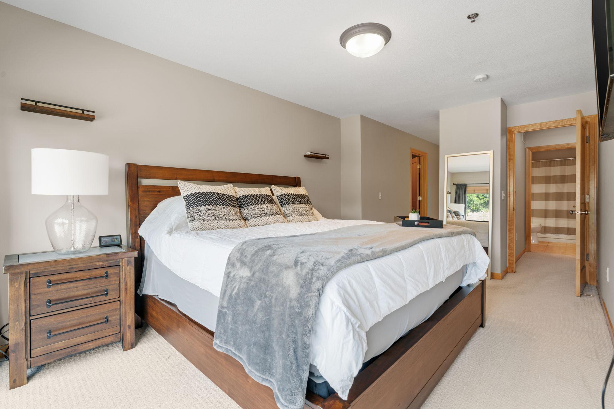 294 Spring Street St. Paul, MN 55102 - Photo 16 of 27