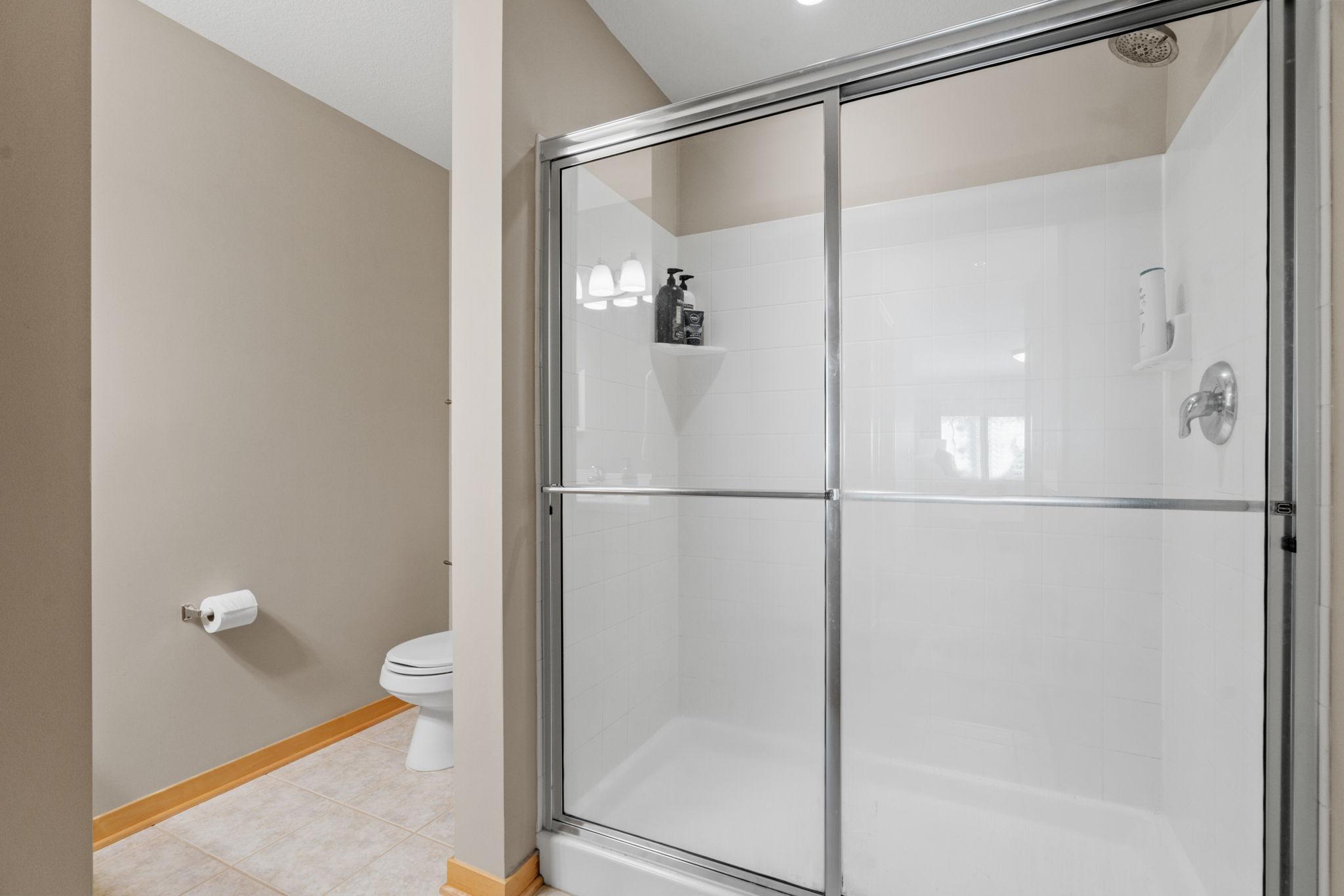 294 Spring Street St. Paul, MN 55102 - Photo 18 of 27