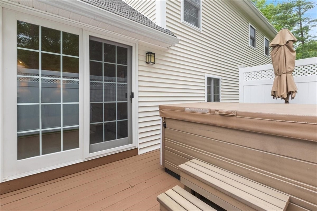 32 West Shore Road Merrimac, MA 01860 - Photo 15 of 37 Gallery Image 15