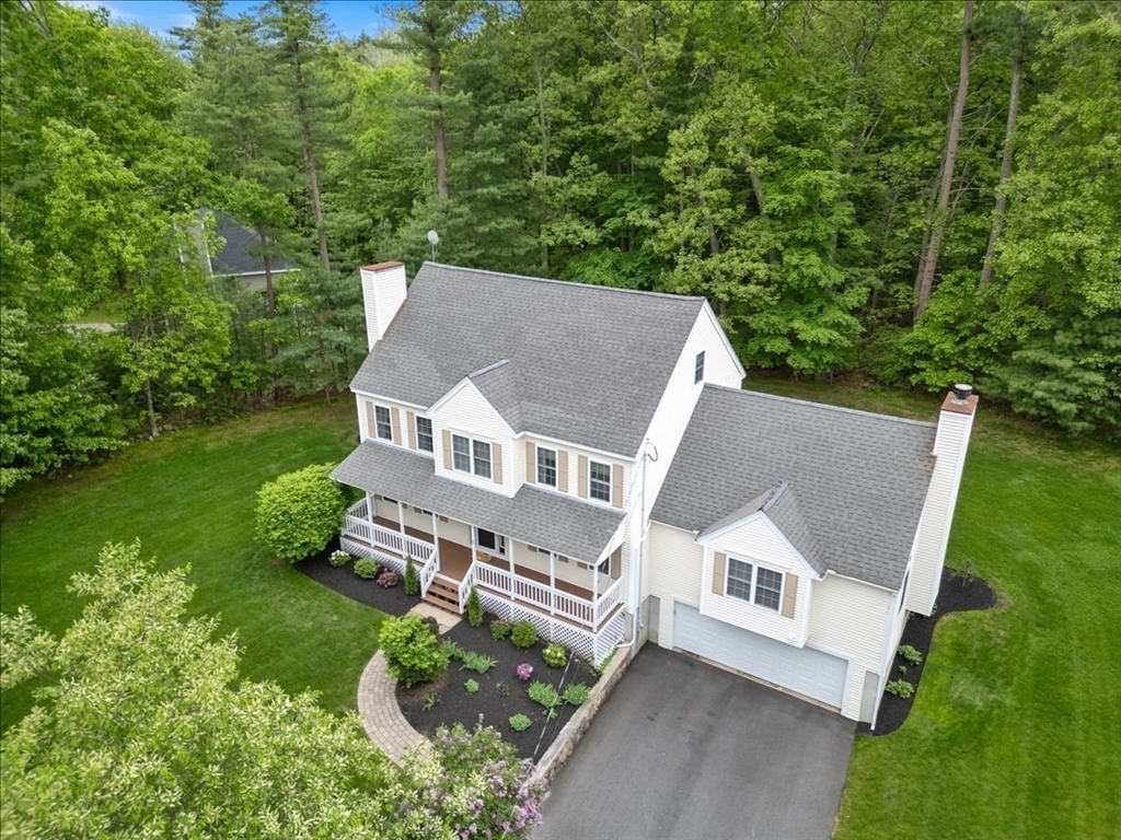 32 West Shore Road Merrimac, MA 01860 - Photo 4 of 37 Gallery Image 4