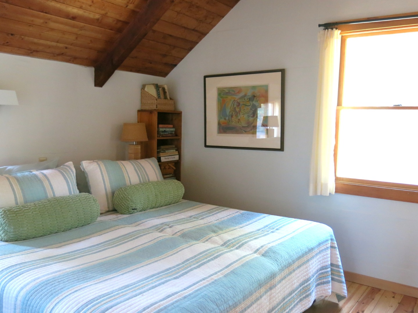 119 Thumb Point Road Vineyard Haven, MA 02568 - Photo 18 of 31 Gallery Image 18