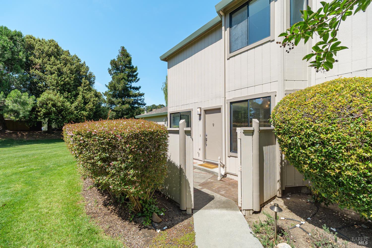 56 Dockside Circle San Rafael, CA 94903 - Photo 20 of 22