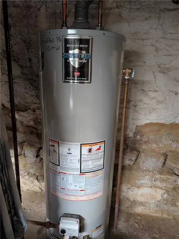 $129,500 | 610 South 4th Street, Atchison, KS 66002