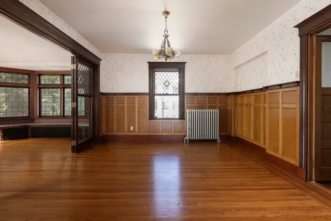 $1,875,000 | 16 Russell Avenue, Watertown, MA 02472