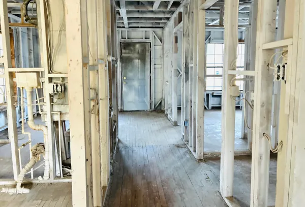 $25,000 | 914 South Texas Avenue, Sundown, TX 79372