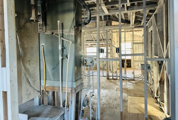 $25,000 | 914 South Texas Avenue, Sundown, TX 79372