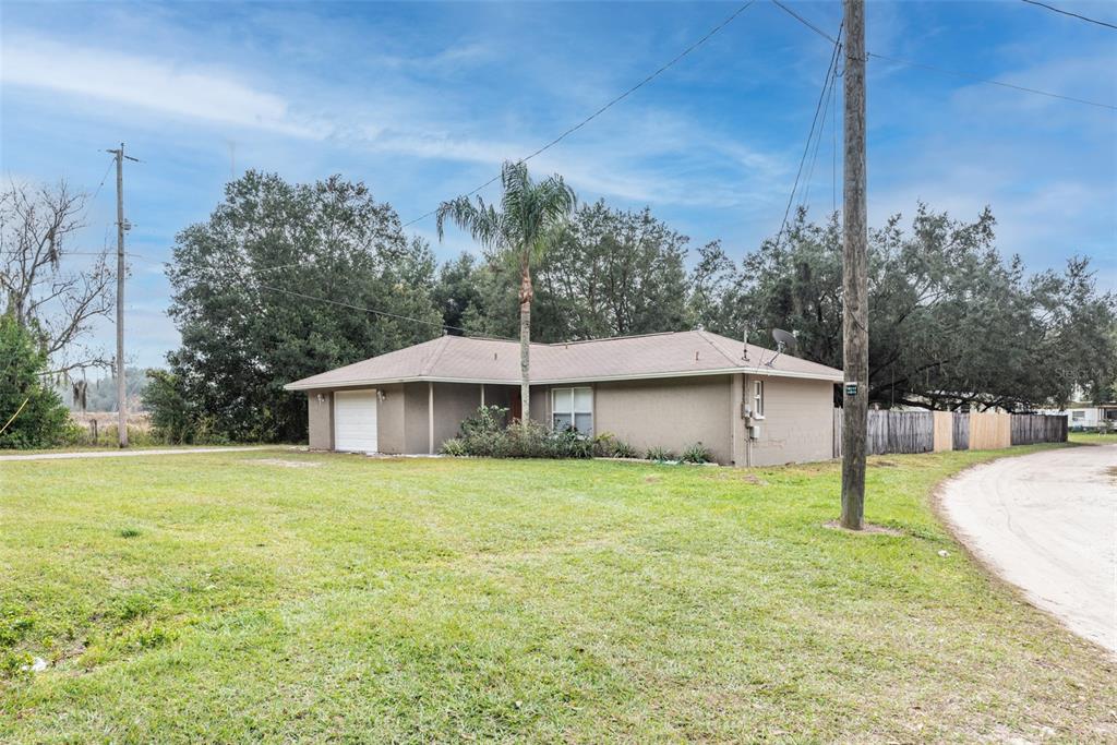 Want to live in the country without HOA rules or dues?