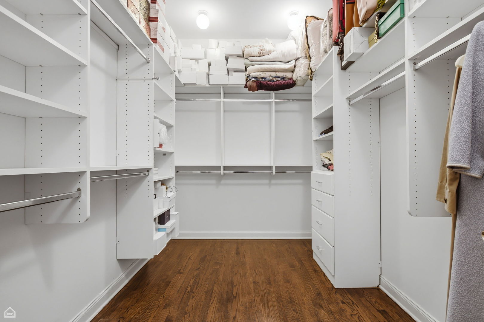 1310 West Roscoe Street Chicago, IL 60657 - Photo 25 of 48