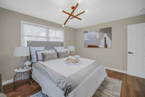 $2,650 | 18331 John Avenue, Country Club Hills, IL 60478