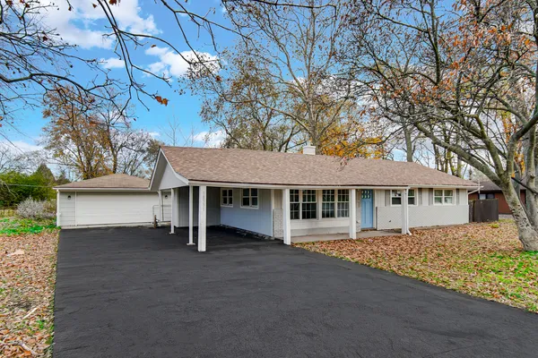 $2,650 | 18331 John Avenue, Country Club Hills, IL 60478