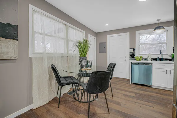 $2,650 | 18331 John Avenue, Country Club Hills, IL 60478