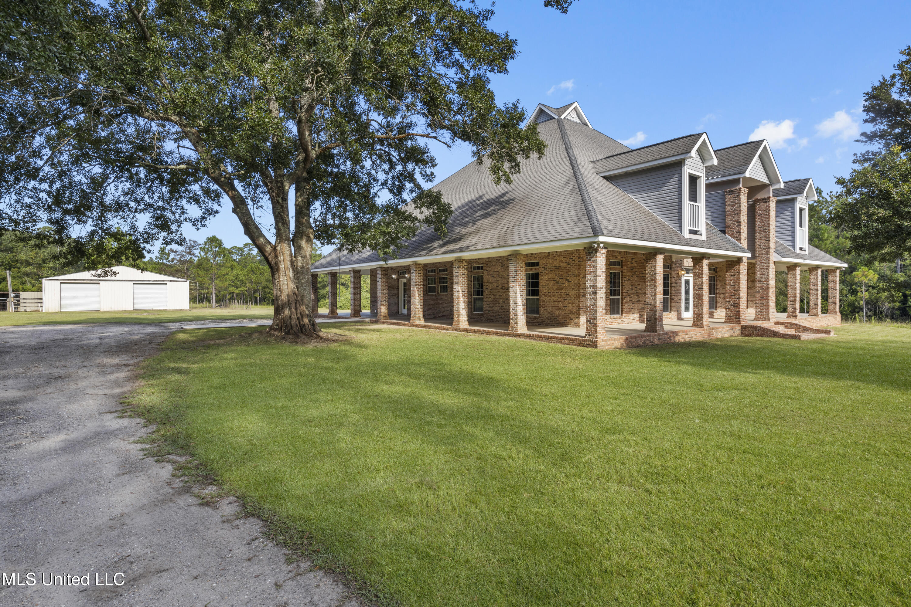 10813 Old Fort Bayou Road Vancleave, MS 39565 - Photo 4 of 58 005