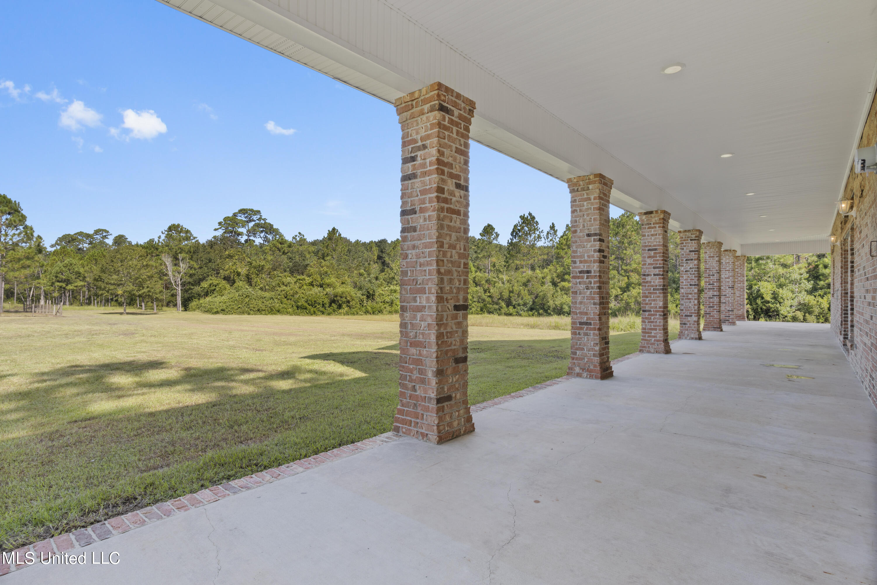 10813 Old Fort Bayou Road Vancleave, MS 39565 - Photo 42 of 58 043