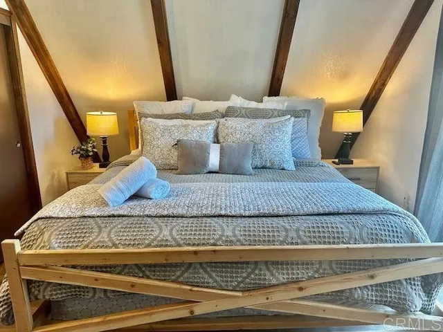 $725,000 | 541 Georgia Street, Big Bear Lake, CA 92315