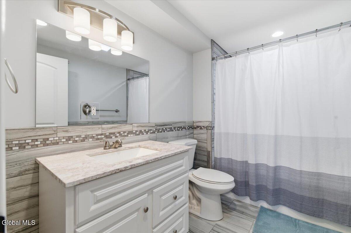 5 Spring Street, Unit 402 Saratoga Springs, NY 12866 - Photo 22 of 29 18-FJD_7979