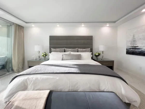 $9,000 | 3546 South Ocean Boulevard, Unit 216, South Palm Beach, FL 33480