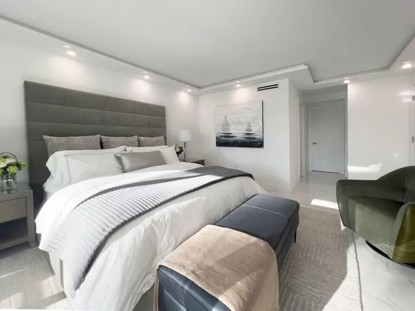 $9,000 | 3546 South Ocean Boulevard, Unit 216, South Palm Beach, FL 33480