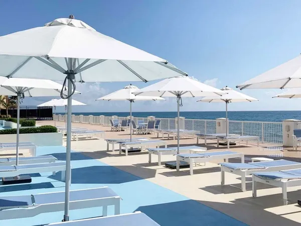 $9,000 | 3546 South Ocean Boulevard, Unit 216, South Palm Beach, FL 33480