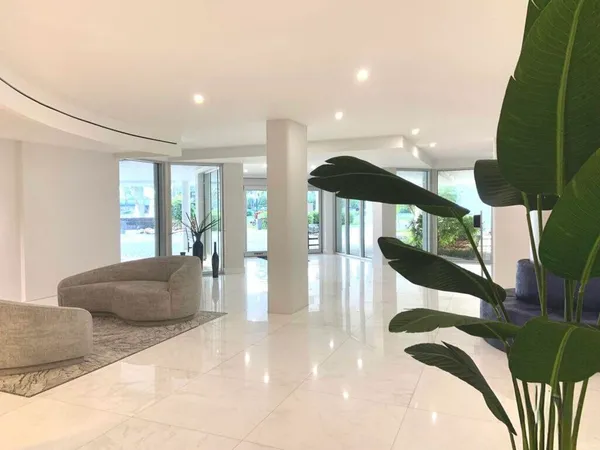 $9,000 | 3546 South Ocean Boulevard, Unit 216, South Palm Beach, FL 33480