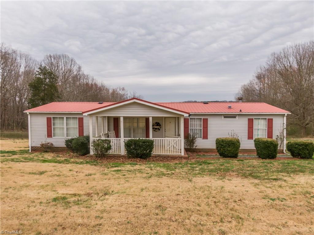 4141 Salem Church Road Denton, NC 27239 - Photo 1 of 30 Gallery Image 1