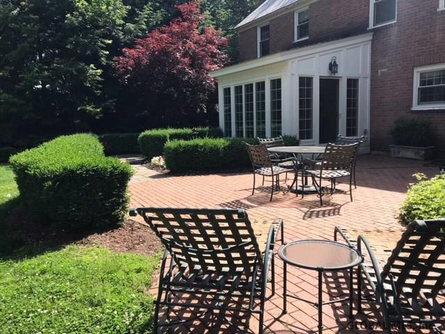 32 Upper Loudon Road Colonie, NY 12211 - Photo 3 of 21 Photo 3