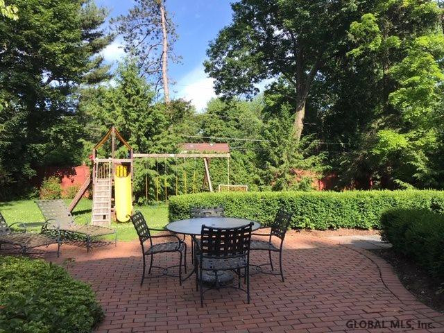 32 Upper Loudon Road Colonie, NY 12211 - Photo 4 of 21 Photo 4