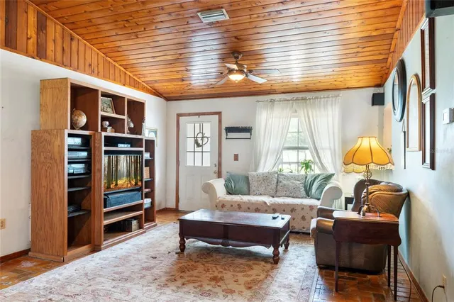 $364,500 | 1640 Marks Street, Kissimmee, FL 34746