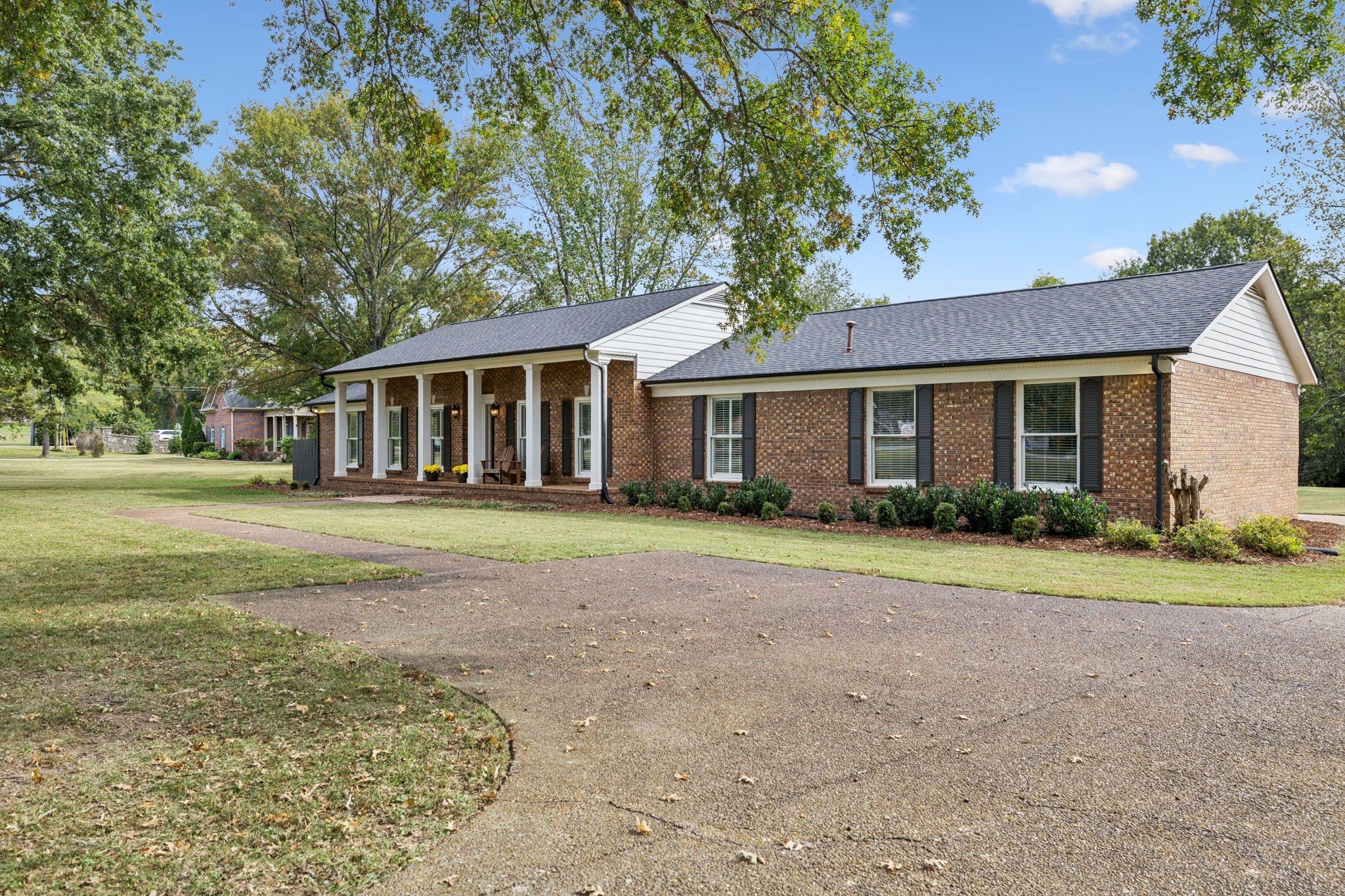 1006 Malvern Road Franklin, TN 37069 - Photo 2 of 55 Gallery Image 2
