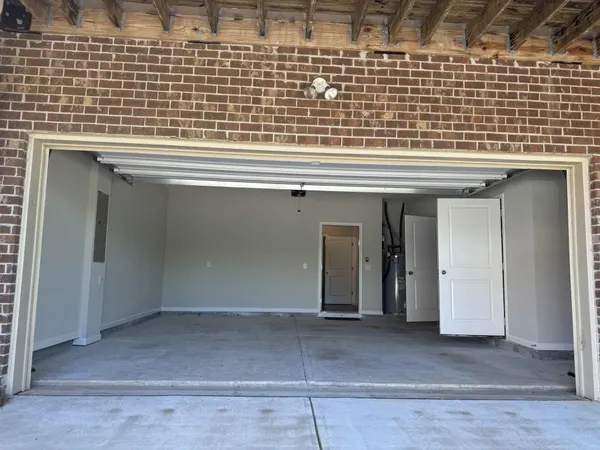 $2,900 | 381 Northaven Avenue, Suwanee, GA 30024