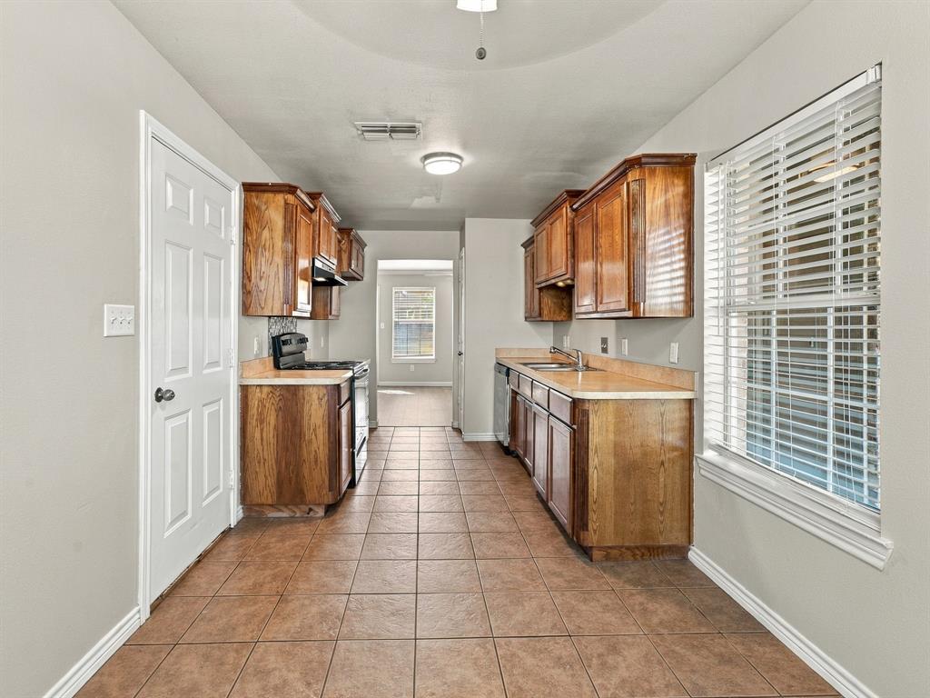 1711 North Chenoweth Road Decatur, TX 76234 - Photo 12 of 36 Gallery Image 12