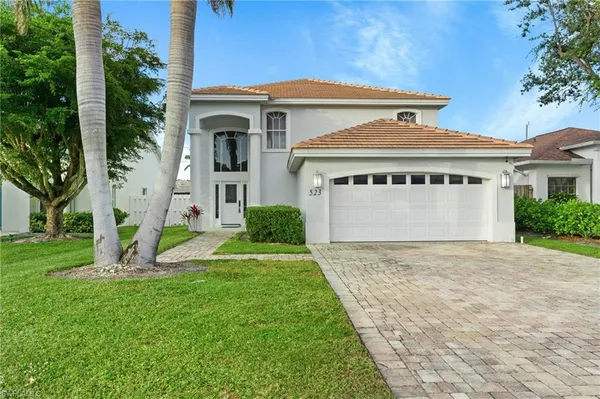 $5,200 | 523 103rd Avenue North, Naples, FL 34108