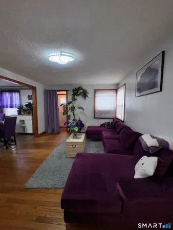 $299,900 | 45 Lawrence Street, Vernon, CT 06066